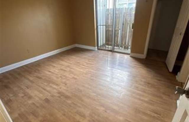 4218 Hessmer Avenue - 111 Gallery 3