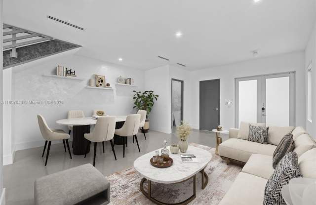 3063 Carter St - 3063 Carter Street, Miami, FL 33133 3063 Carter St - 3063 Carter Street, Miami, FL 33133