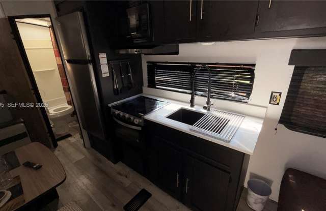 19150 Flag Dr photos photos