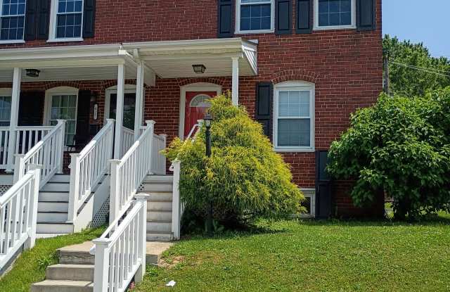 615 Wood St - 615 Wood Street, Brooklyn Park, MD 21225