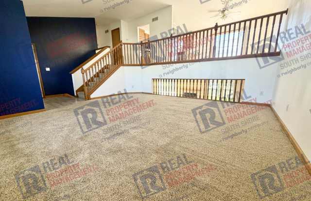 4-Bed/2-Bath Home with Soaring Ceilings, Luxury Kitchen, & Outdoor Living Gallery 3