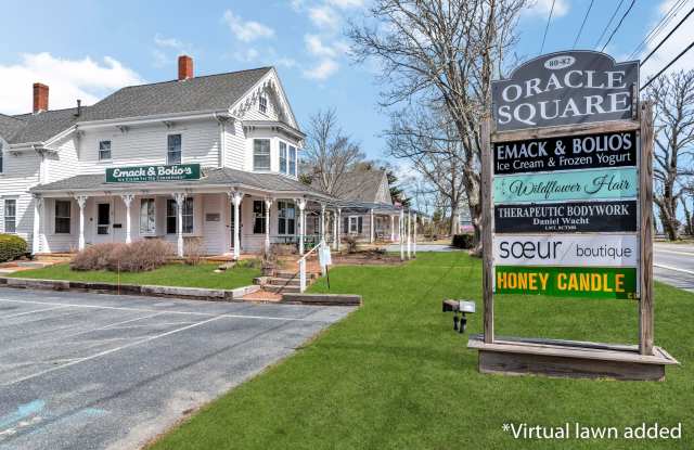 80 Cranberry Highway Gallery 1