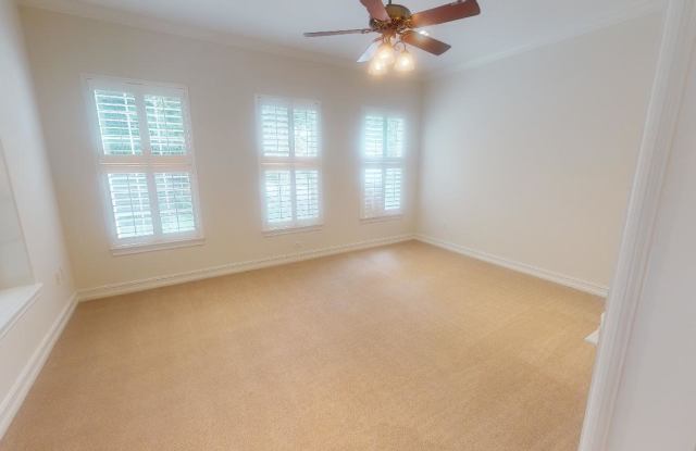 308 Charleston Pl Gallery 4