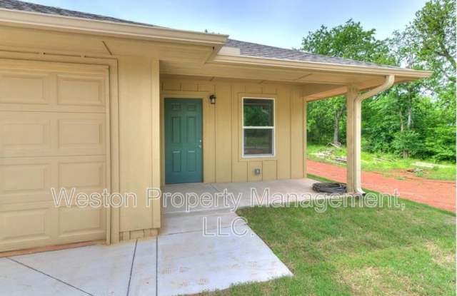 1823 Rutgers Avenue - 2 photos photos