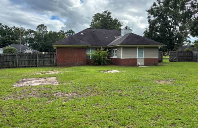 FOR RENT Gallery 3