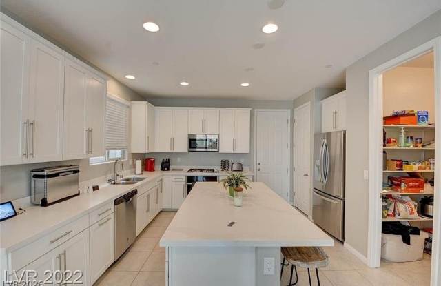 340 Andy Wheeler Drive Gallery 4