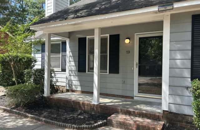 19 Woodpond Court photos photos