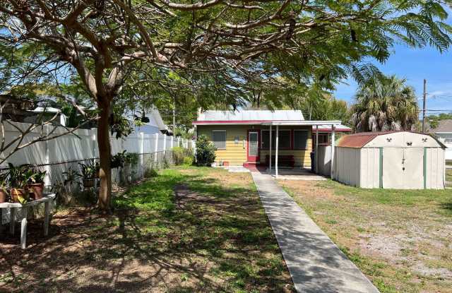 ** AS IS CONDITION** 2 Bedroom 2 bath on a Large Lot** Great for a handyman** photos photos