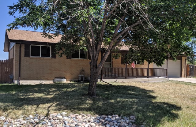 4698 South Fountain Circle - 4698 South Fountain Circle, Dakota Ridge, CO 80127