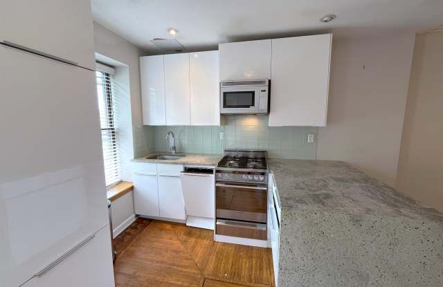 129 MERCER ST - 129 Mercer Street, Jersey City, NJ 07302