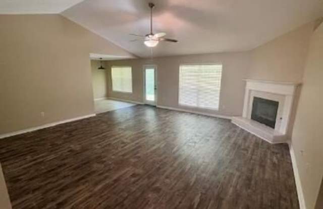 3848 Mesa Road Gallery 2