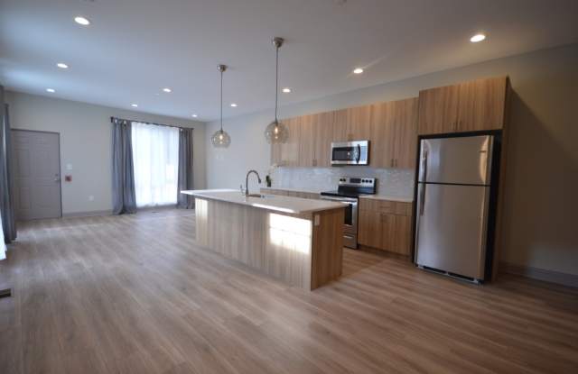 1948 East York Street - 1A photos photos