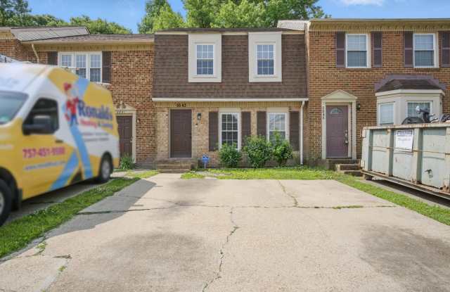 5543 Old Guard Crescent - 1 photos photos