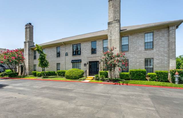 2-BEDROOM, 2-BATHROOM CONDOMINIUM AT FARMINGTON COMMONS photos photos
