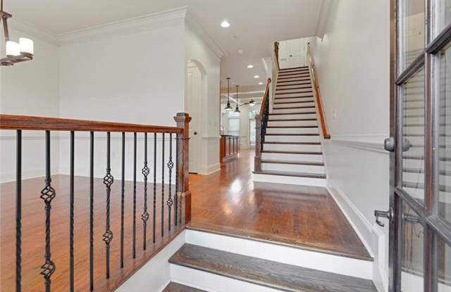 807 Creekgarden Court - 807 Creekgarden Ct, Sandy Springs, GA 30339