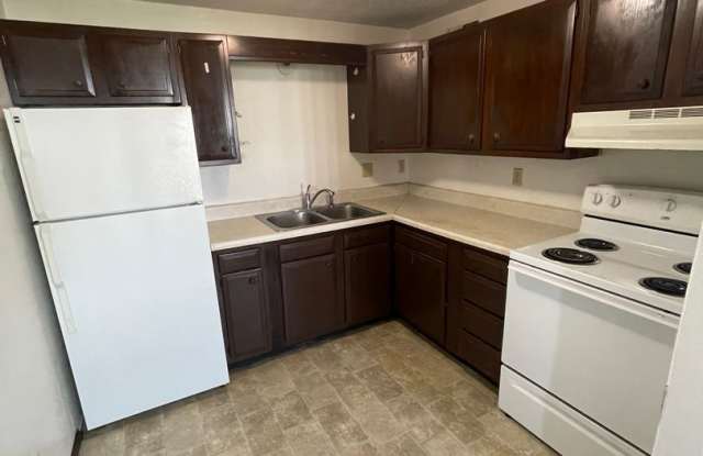 1334 Meadow Ln photos photos