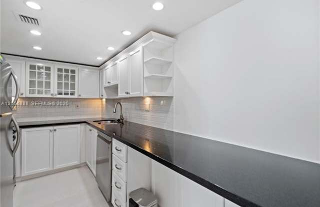 1621 Collins Ave cu-908, Miami Beach, FL 33139 photos photos