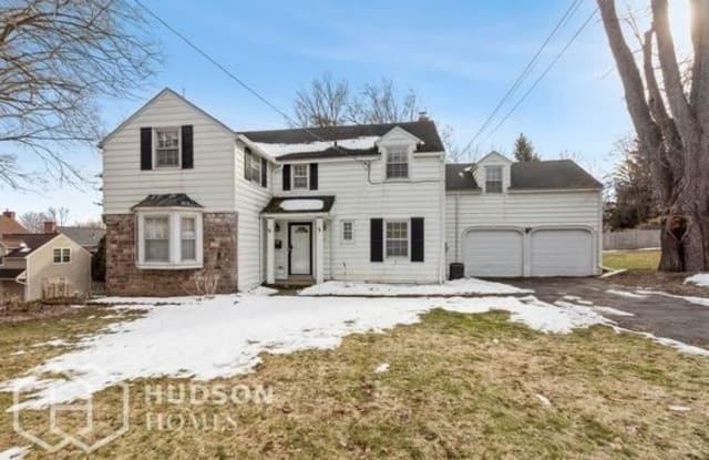 190 Canterbury Road - 190 Canterbury Road, Onondaga County, NY 13214