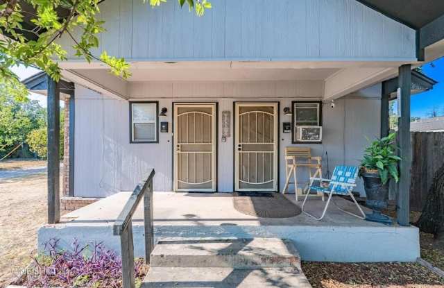 1631 S 3rd Street photos photos