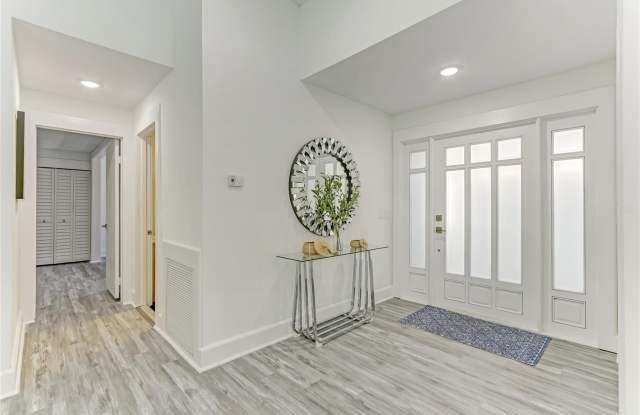 16643 Redwood Way Gallery 2