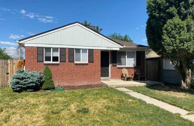 Great Home Close to Downtown - License #2024-BFN-0003844 Gallery 3