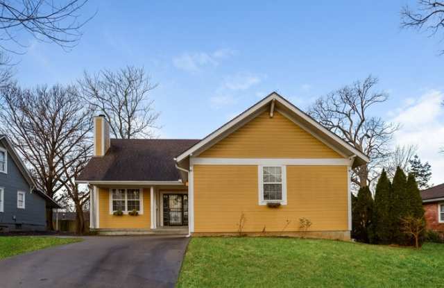 5162 Walmer Street photos photos