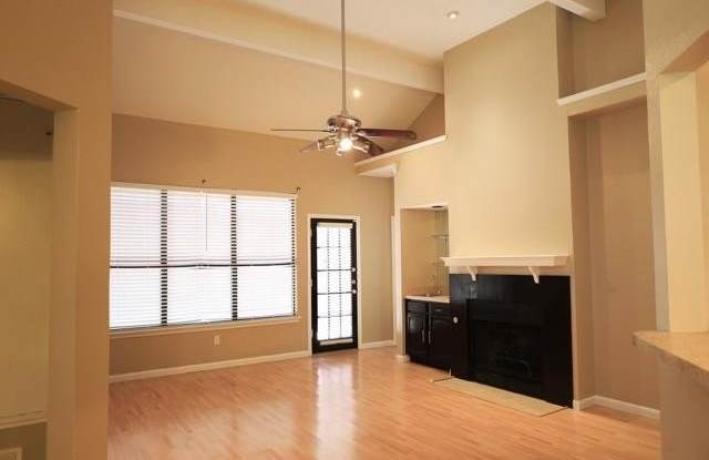 2148 Arbor Creek Drive Gallery 4