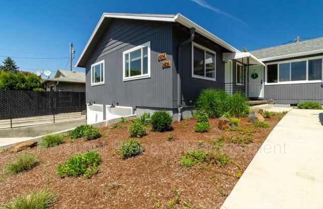 2404 E 13th ST photos photos