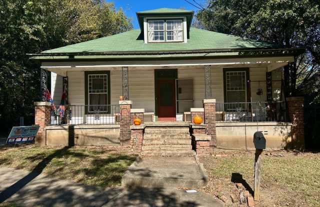 462 Cleveland Avenue - Historic Home PRE-LEASING FOR AUGUST 2026 photos photos