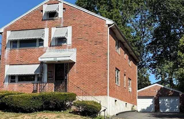 121 Pinehurst Avenue photos photos