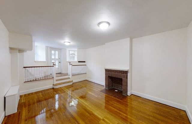 1563 Beacon St Gallery 4