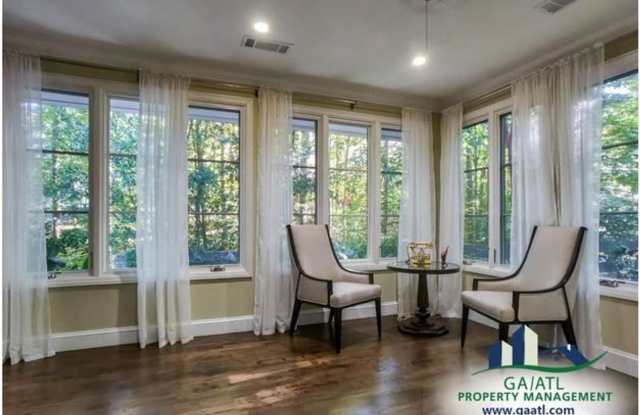3699 Castlegate Drive Gallery 4