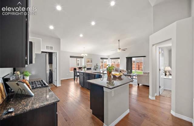 12670 Hiddenwalk Way Gallery 3