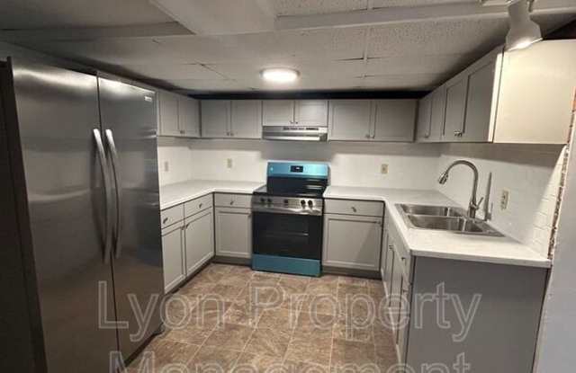 1495 Ten Rod Road photos photos