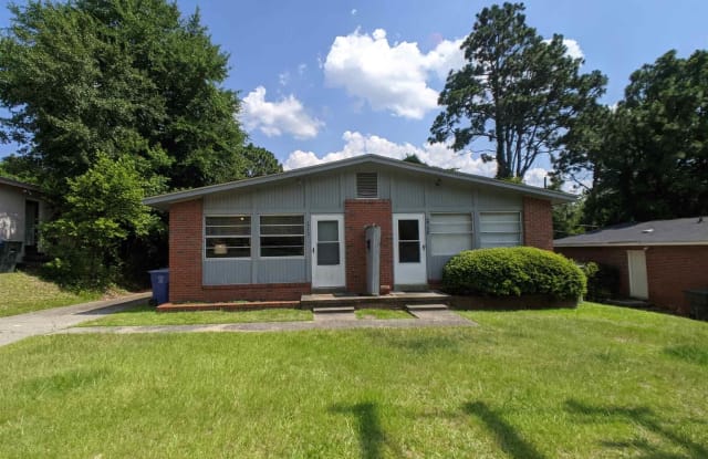 2752 Montgomery Avenue - 2752 Montgomery Avenue, Columbia, SC 29205