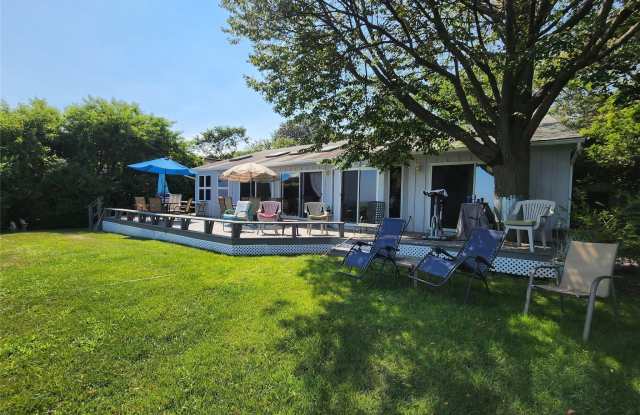 7 Riverhead Road Gallery 2