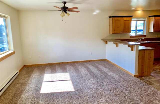 1240 Laurel St -3 photos photos 1240 Laurel St -3 photos photos