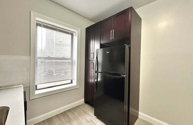 206 Montgomery Street Apartments Gallery 3