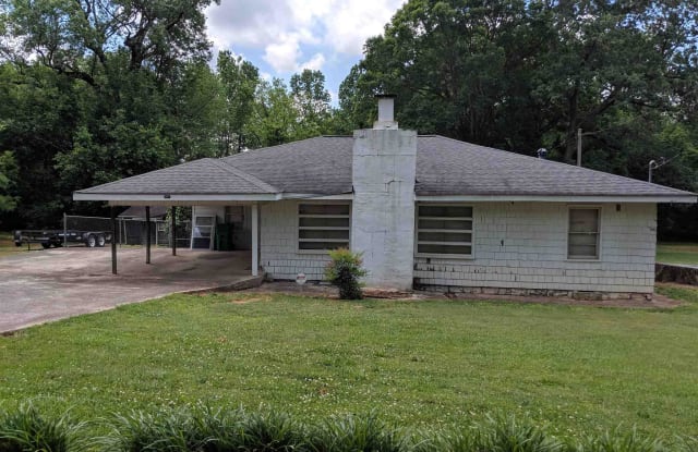 2977 Decatur - 2977 Decatur Avenue, Scottdale, GA 30079