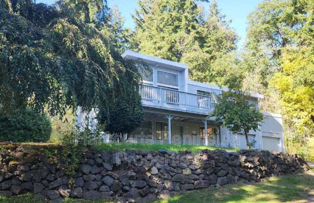 5691 Kitsap Way Gallery 2