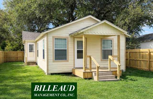 246 Paul Breaux Ave photos photos