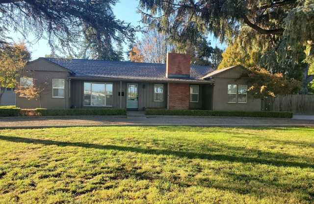 Charming 3-Bed, 2-Bath Home with Oversized Garage  Pool – Move-In Ready! photos photos