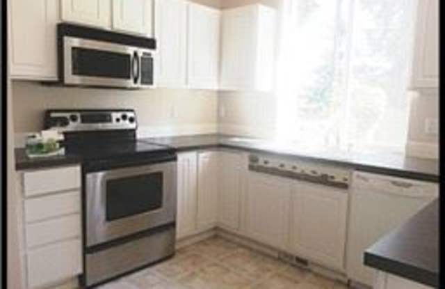 24702 233rd Pl SE Gallery 3