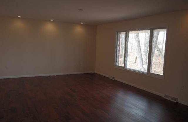 346 W 100 N Gallery 3