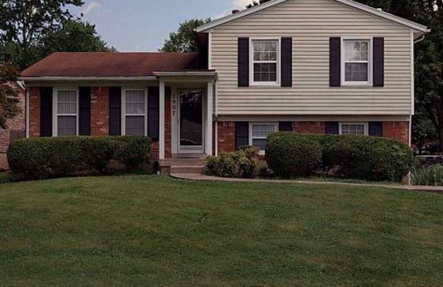 2907 N Melrose Dr photos photos