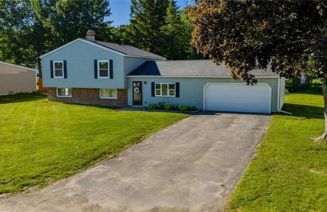 6453 Milles Drive Gallery 3