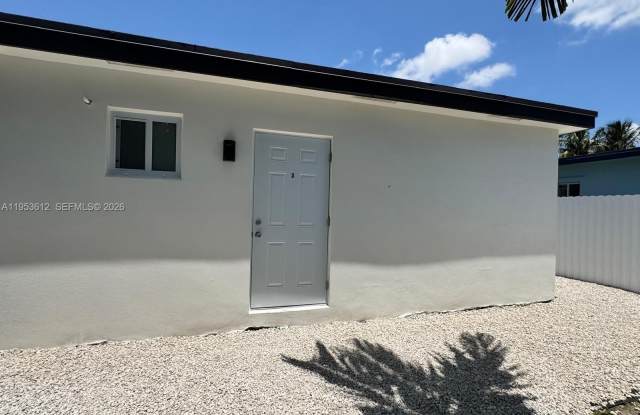 11000 SW 47th Ter photos photos