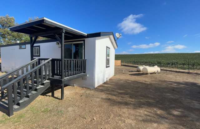 5650 Farousse - 1 bedroom, 1 bathroom - 5650 Farousse Way, Paso Robles, CA 93446