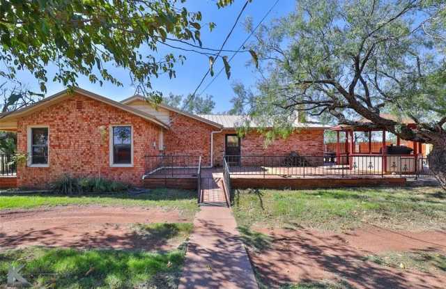 8456 Spinks Road photos photos