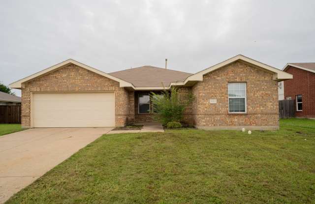 Great home for a great price in Terrell! photos photos